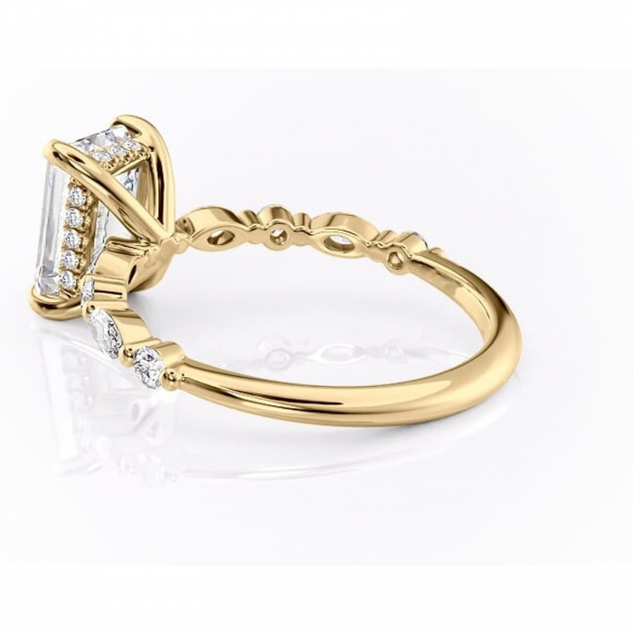 Inel de logodnă Gwendolyn din aur Galben 18kt cu moissanite tăietură smarald – Pietre laterale rafinată pentru profil înalt | Personalizează și configurează gratuit online [5]
