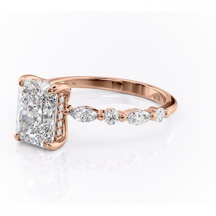 Inel de logodnă Gwendolyn din aur Rose 14kt cu moissanite tăietură radiantă – Pietre laterale rafinată pentru profil înalt | Personalizează și configurează gratuit online [7]