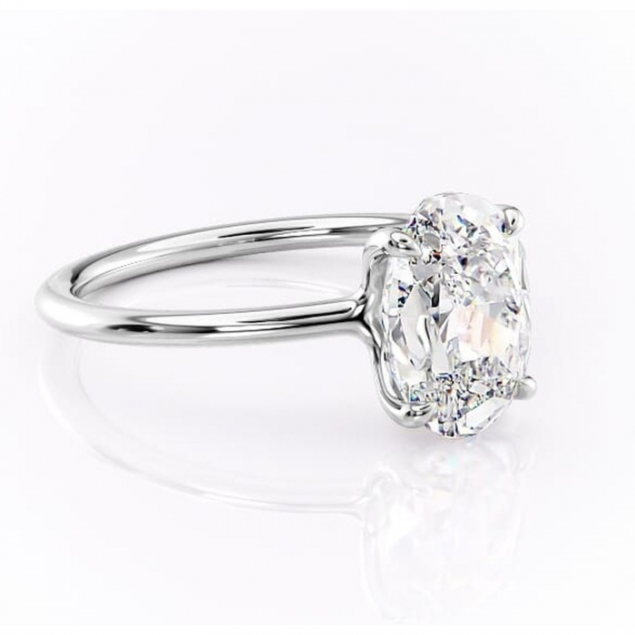 Inel de logodnă Helena din aur Alb 14kt cu moissanite tăietură ovală – Solitar rafinată pentru profil jos | Personalizează și configurează gratuit online [1]