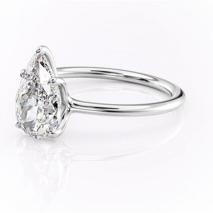 Inel de logodnă Helena din aur Alb 14kt cu moissanite tăietură pară – Solitar rafinată pentru profil jos | Personalizează și configurează gratuit online [7]