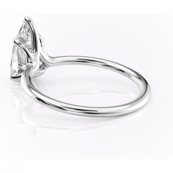 Inel de logodnă Helena din aur Alb 14kt cu moissanite tăietură pară – Solitar rafinată pentru profil jos | Personalizează și configurează gratuit online [5]