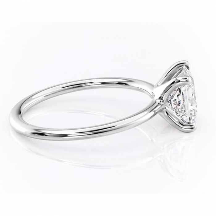 Inel de logodnă Helena din aur Alb 14kt cu moissanite tăietură princess – Solitar rafinată pentru profil jos | Personalizează și configurează gratuit online [2]