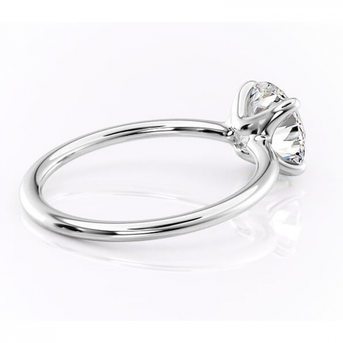 Inel de logodnă Helena din aur Alb 14kt cu moissanite tăietură rotundă – Solitar rafinată pentru profil jos | Personalizează și configurează gratuit online [3]