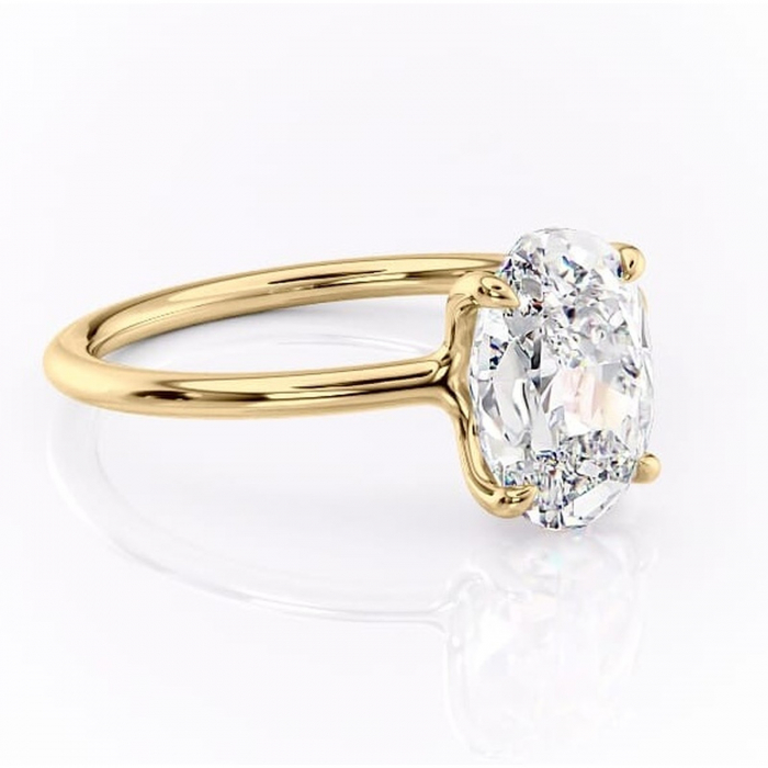 Inel de logodnă Helena din aur Galben 14kt cu moissanite tăietură ovală – Solitar rafinată pentru profil jos | Personalizează și configurează gratuit online [1]