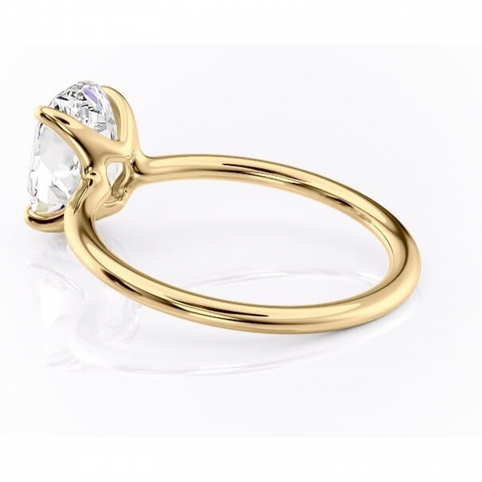 Inel de logodnă Helena din aur Galben 14kt cu moissanite tăietură ovală – Solitar rafinată pentru profil jos | Personalizează și configurează gratuit online [5]