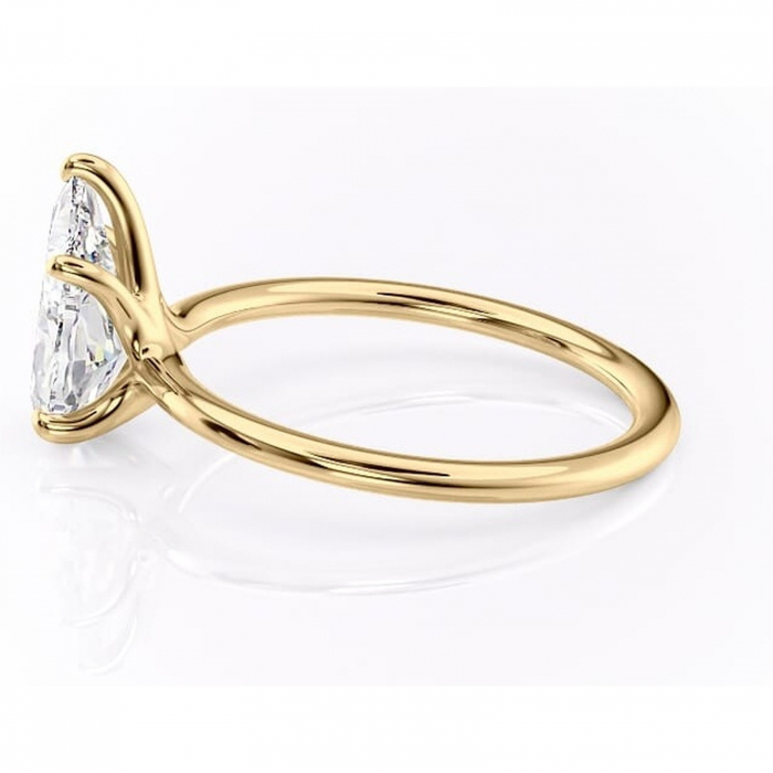Inel de logodnă Helena din aur Galben 14kt cu moissanite tăietură pară – Solitar rafinată pentru profil jos | Personalizează și configurează gratuit online [6]