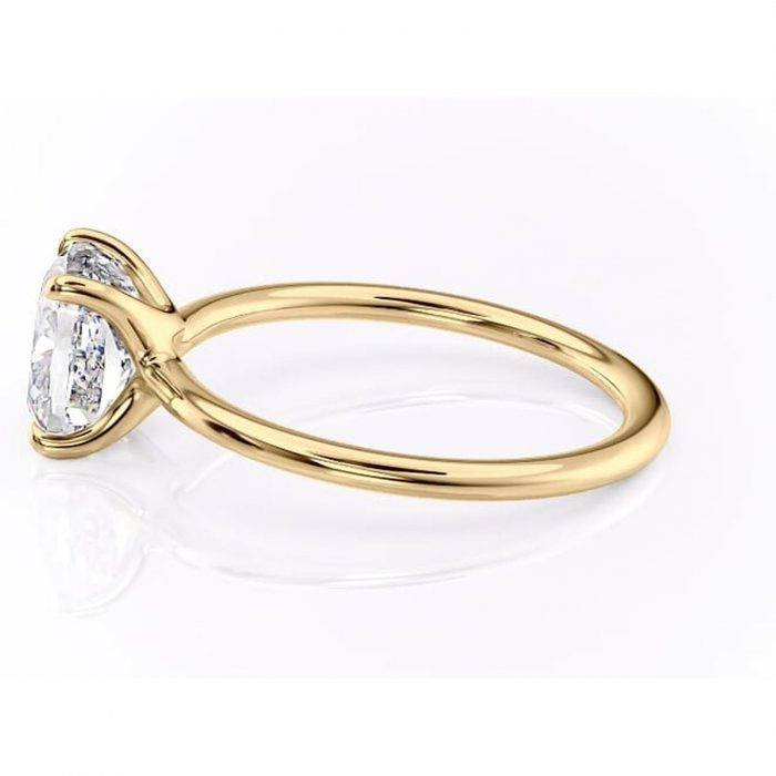 Inel de logodnă Helena din aur Galben 14kt cu moissanite tăietură pernă – Solitar rafinată pentru profil jos | Personalizează și configurează gratuit online [6]