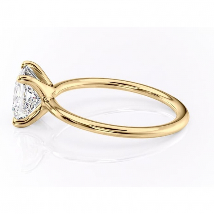 Inel de logodnă Helena din aur Galben 14kt cu moissanite tăietură princess – Solitar rafinată pentru profil jos | Personalizează și configurează gratuit online [6]