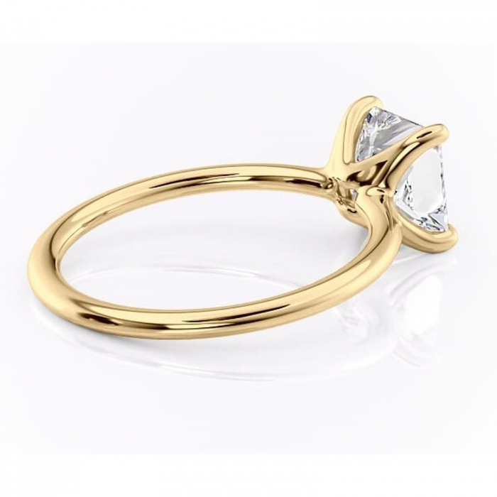 Inel de logodnă Helena din aur Galben 14kt cu moissanite tăietură princess – Solitar rafinată pentru profil jos | Personalizează și configurează gratuit online [3]