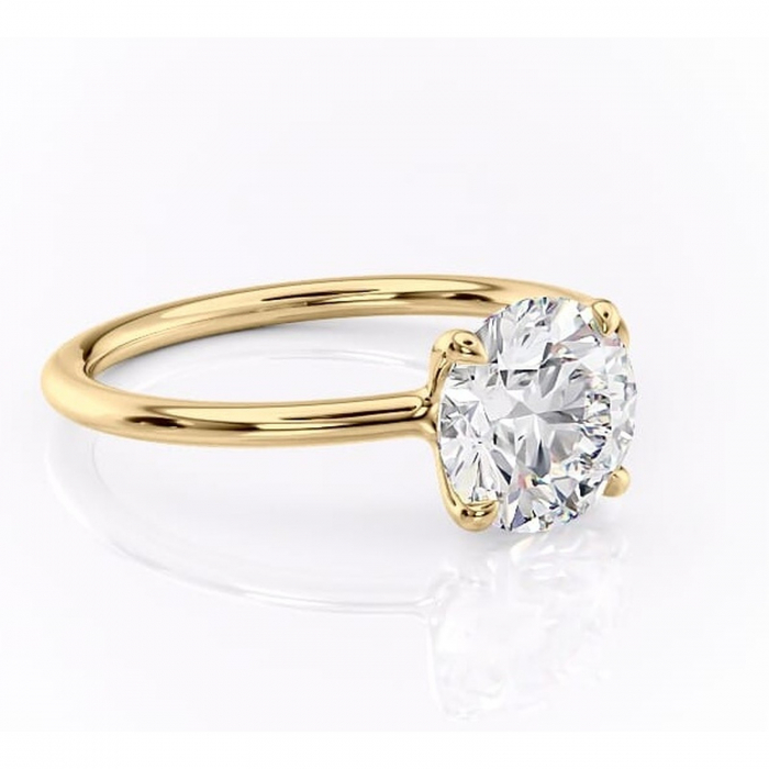 Inel de logodnă Helena din aur Galben 14kt cu moissanite tăietură rotundă – Solitar rafinată pentru profil jos | Personalizează și configurează gratuit online [1]