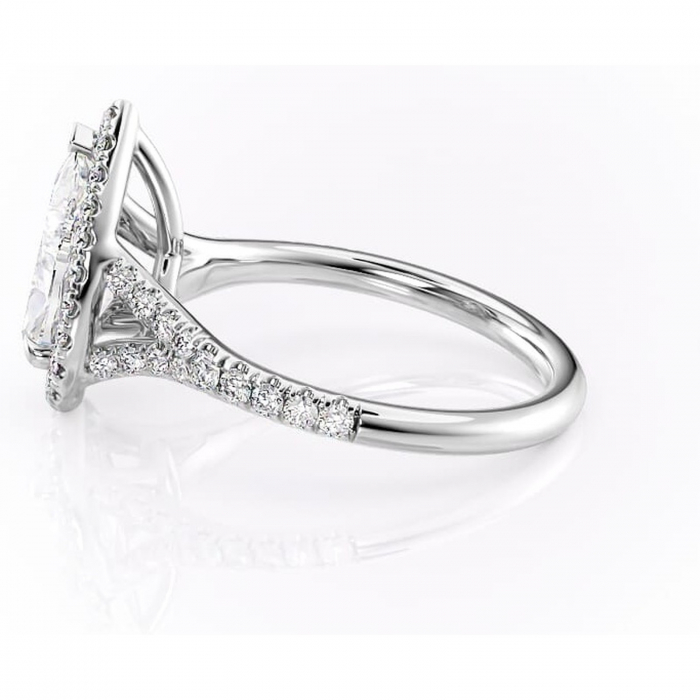 Inel de logodnă Henrietta din aur Alb 18kt cu moissanite tăietură pară – Halo rafinată pentru profil mediu | Personalizează și configurează gratuit online [6]
