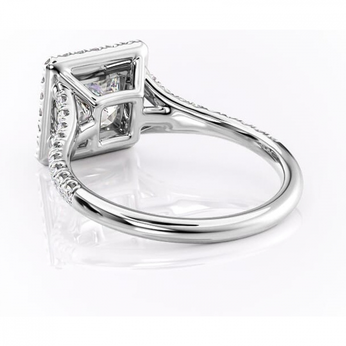 Inel de logodnă Henrietta din aur Alb 18kt cu moissanite tăietură princess – Halo rafinată pentru profil mediu | Personalizează și configurează gratuit online [4]