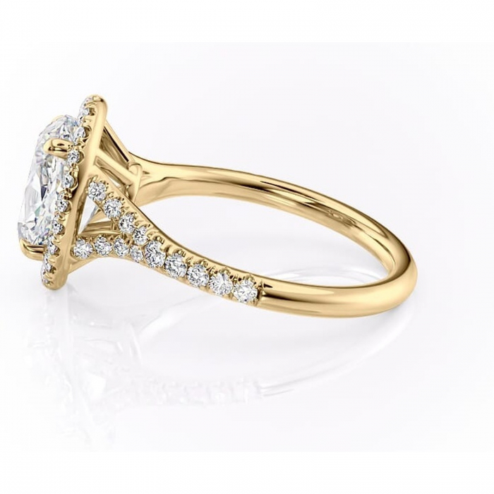 Inel de logodnă Henrietta din aur Galben 14kt cu moissanite tăietură ovală – Halo rafinată pentru profil mediu | Personalizează și configurează gratuit online [6]