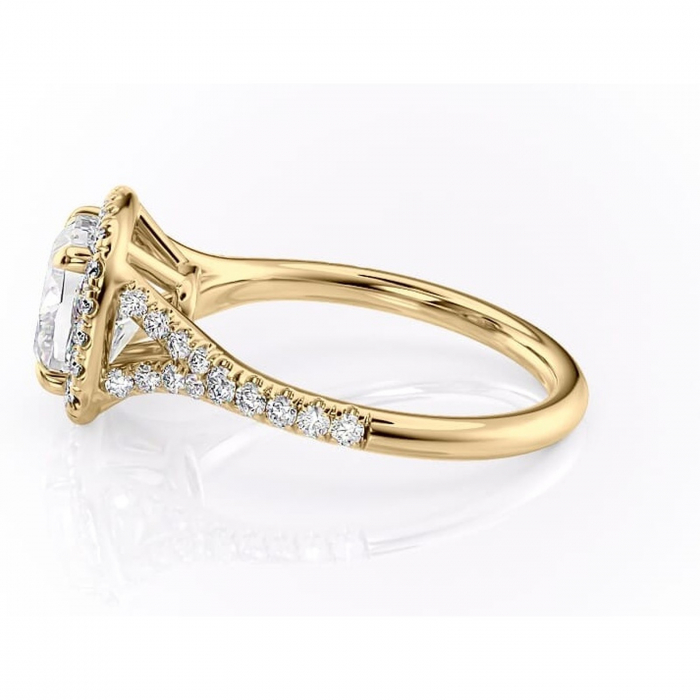 Inel de logodnă Henrietta din aur Galben 14kt cu moissanite tăietură pernă – Halo rafinată pentru profil mediu | Personalizează și configurează gratuit online [6]