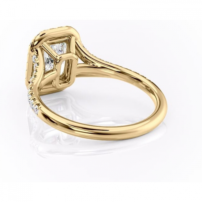 Inel de logodnă Henrietta din aur Galben 18kt cu moissanite tăietură radiantă – Halo rafinată pentru profil mediu | Personalizează și configurează gratuit online [4]
