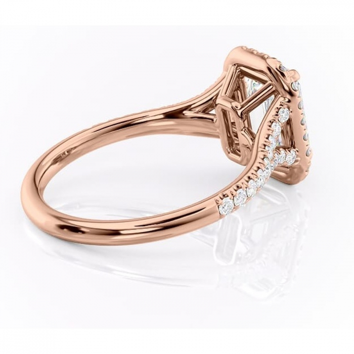 Inel de logodnă Henrietta din aur Rose 14kt cu moissanite tăietură smarald – Halo rafinată pentru profil mediu | Personalizează și configurează gratuit online [3]