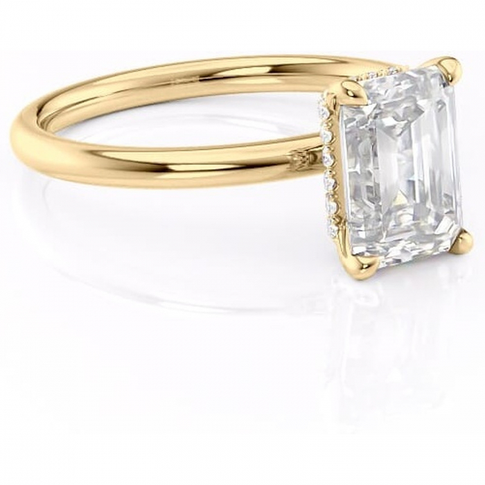 Inel de logodnă Indie din aur Galben 14kt cu moissanite tăietură smarald – Solitar rafinată pentru profil înalt | Personalizează și configurează gratuit online [1]