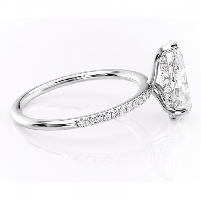 Inel de logodnă Isadora din aur Alb 14kt cu moissanite tăietură pară – Montură pavé rafinată pentru profil înalt | Personalizează și configurează gratuit online [2]