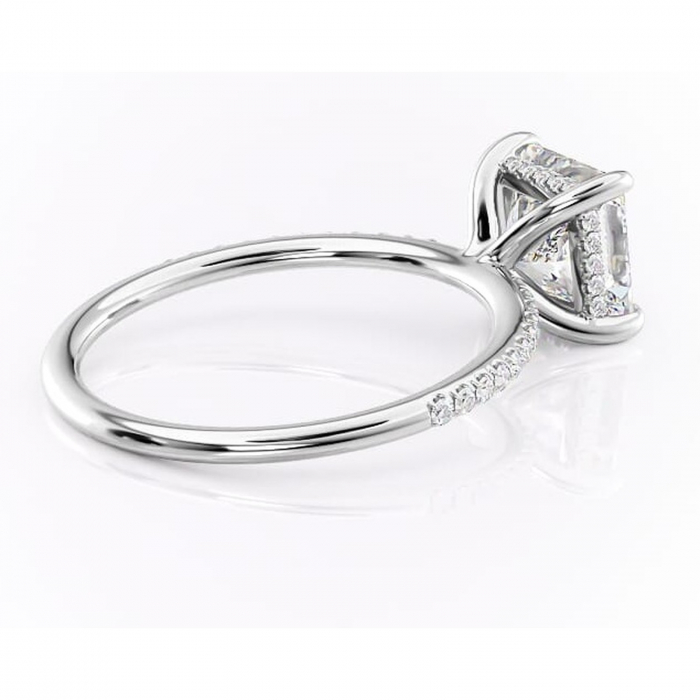 Inel de logodnă Isadora din aur Alb 14kt cu moissanite tăietură princess – Montură pavé rafinată pentru profil înalt | Personalizează și configurează gratuit online [3]