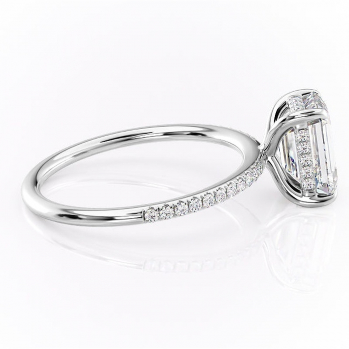 Inel de logodnă Isadora din aur Alb 14kt cu moissanite tăietură smarald – Montură pavé rafinată pentru profil înalt | Personalizează și configurează gratuit online [2]