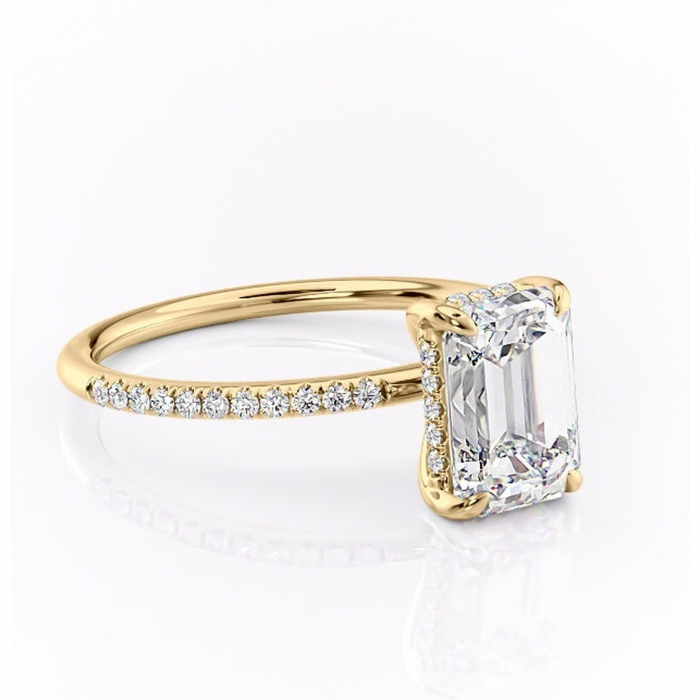 Inel de logodnă Isadora din aur Galben 14kt cu moissanite tăietură smarald – Montură pavé rafinată pentru profil înalt | Personalizează și configurează gratuit online [1]