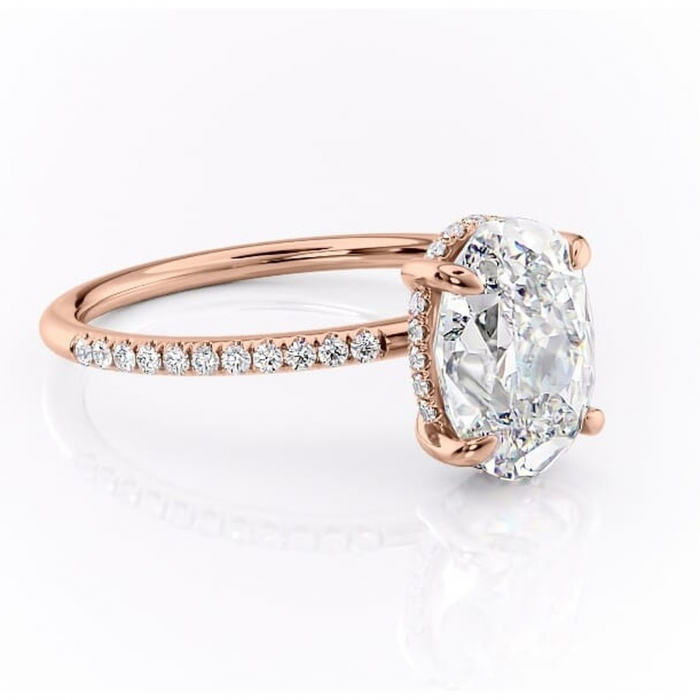 Inel de logodnă Isadora din aur Rose 14kt cu moissanite tăietură ovală – Montură pavé rafinată pentru profil înalt | Personalizează și configurează gratuit online [1]