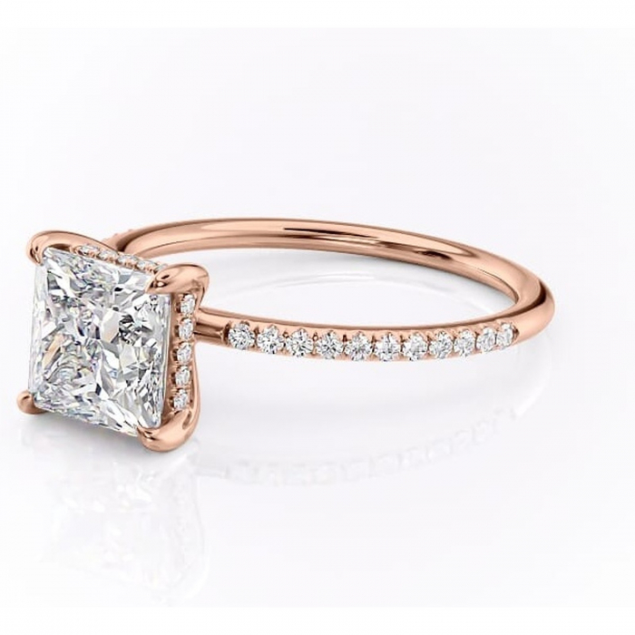 Inel de logodnă Isadora din aur Rose 14kt cu moissanite tăietură princess – Montură pavé rafinată pentru profil înalt | Personalizează și configurează gratuit online [7]
