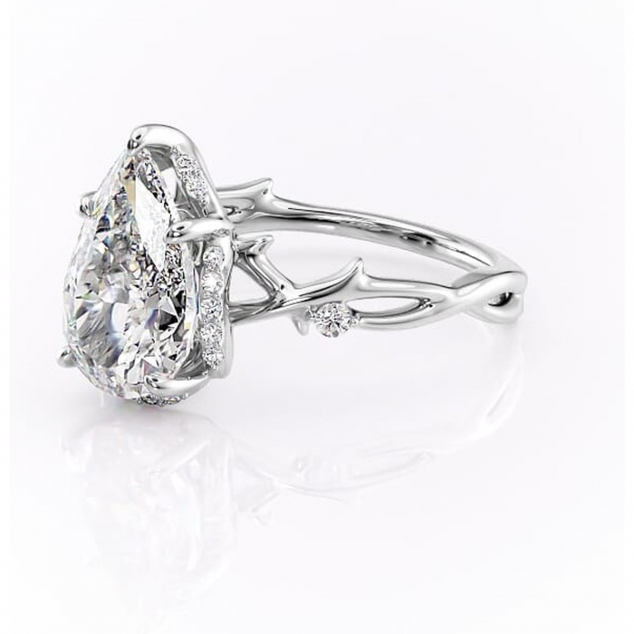 Inel de logodnă Isolde din aur Alb 14kt cu moissanite tăietură pară – Halo rafinată pentru profil mediu | Personalizează și configurează gratuit online [7]