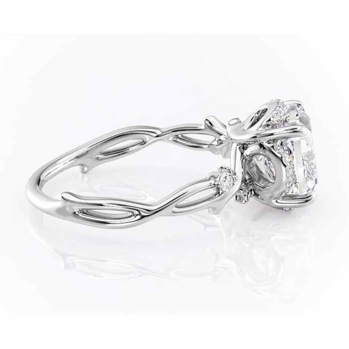 Inel de logodnă Isolde din aur Alb 18kt cu moissanite tăietură pernă – Halo rafinată pentru profil mediu | Personalizează și configurează gratuit online [2]