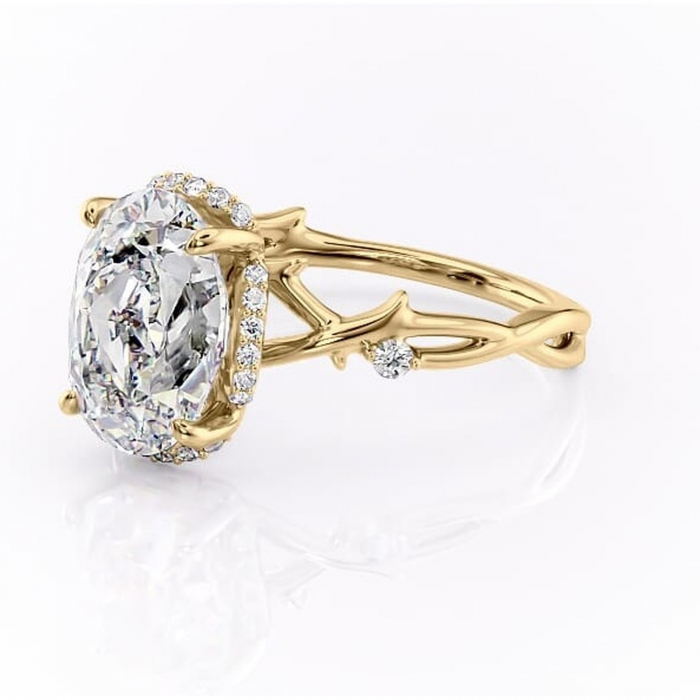 Inel de logodnă Isolde din aur Galben 14kt cu moissanite tăietură ovală – Halo rafinată pentru profil mediu | Personalizează și configurează gratuit online [7]