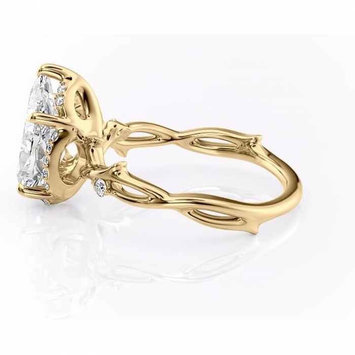 Inel de logodnă Isolde din aur Galben 18kt cu moissanite tăietură pară – Halo rafinată pentru profil mediu | Personalizează și configurează gratuit online [6]