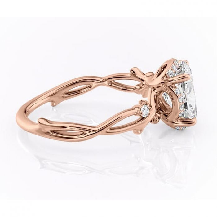 Inel de logodnă Isolde din aur Rose 14kt cu moissanite tăietură pernă – Halo rafinată pentru profil mediu | Personalizează și configurează gratuit online [2]