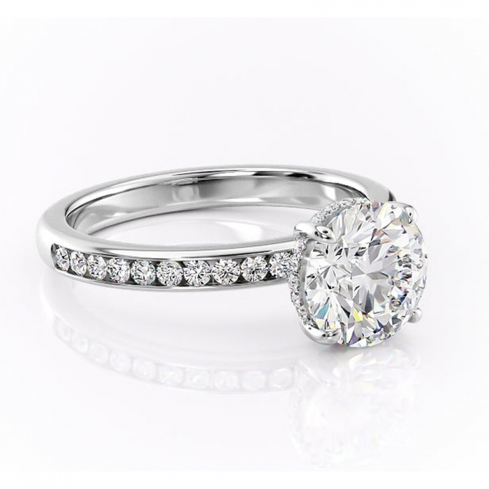 Inel de logodnă Jade din aur Alb 14kt cu moissanite tăietură rotundă – Montură cu canal rafinată pentru profil înalt | Personalizează și configurează gratuit online [1]