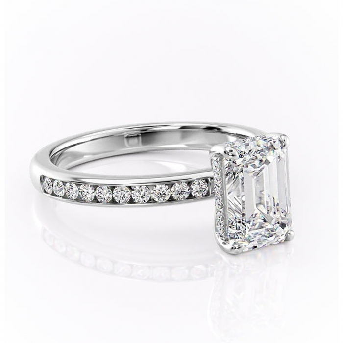 Inel de logodnă Jade din aur Alb 14kt cu moissanite tăietură smarald – Montură cu canal rafinată pentru profil înalt | Personalizează și configurează gratuit online [1]