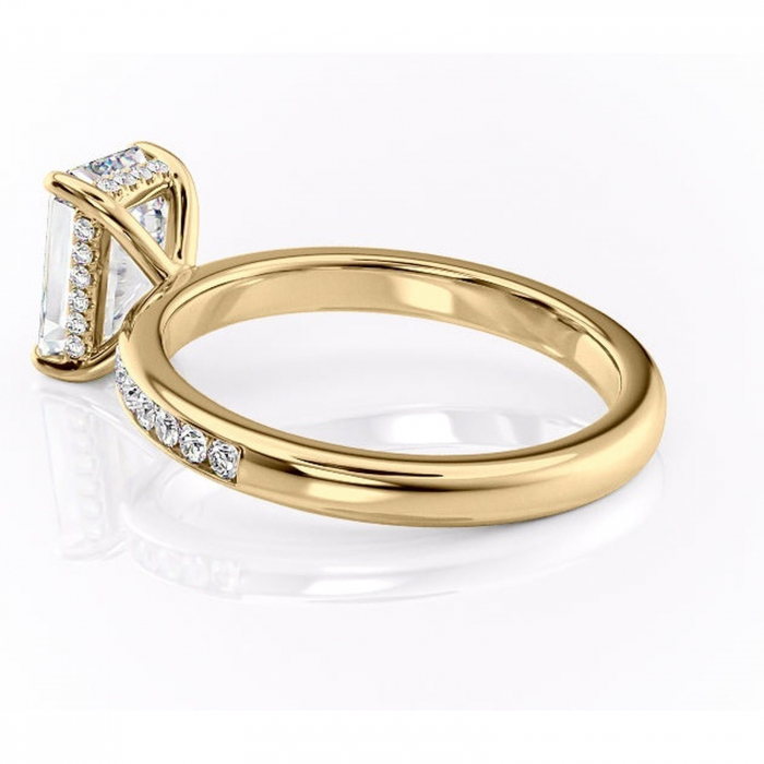 Inel de logodnă Jade din aur Galben 14kt cu moissanite tăietură smarald – Montură cu canal rafinată pentru profil înalt | Personalizează și configurează gratuit online [5]