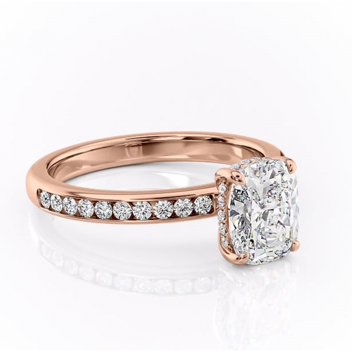 Inel de logodnă Jade din aur Rose 14kt cu moissanite tăietură asscher – Montură cu canal rafinată pentru profil înalt | Personalizează și configurează gratuit online [1]