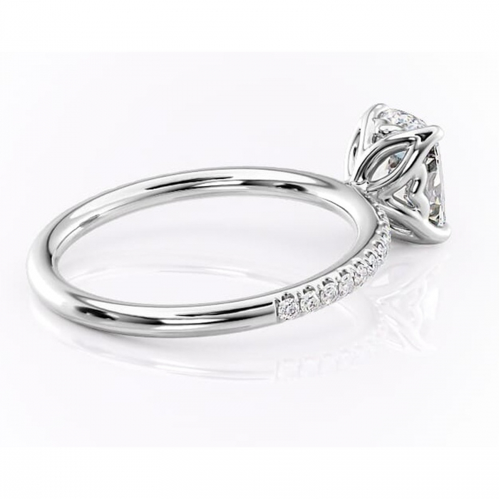 Inel de logodnă Jessamine din aur Alb 14kt cu moissanite tăietură pernă – Montură pavé rafinată pentru profil înalt | Personalizează și configurează gratuit online [3]