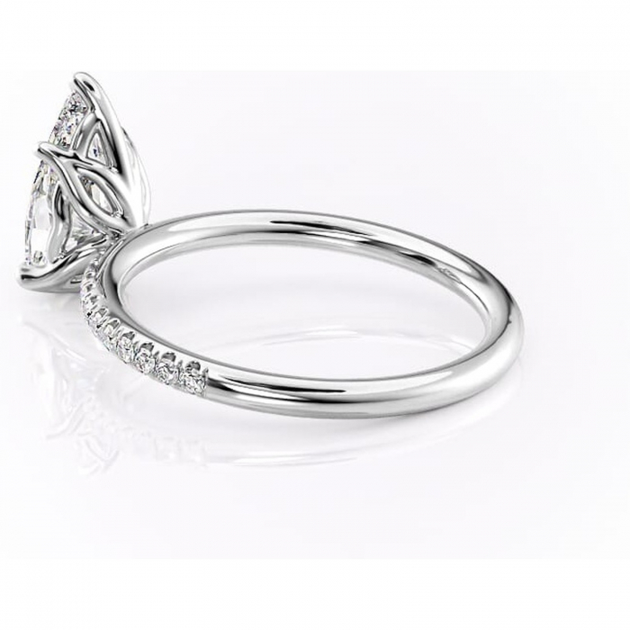 Inel de logodnă Jessamine din aur Alb 14kt cu moissanite tăietură pară – Montură pavé rafinată pentru profil înalt | Personalizează și configurează gratuit online [5]