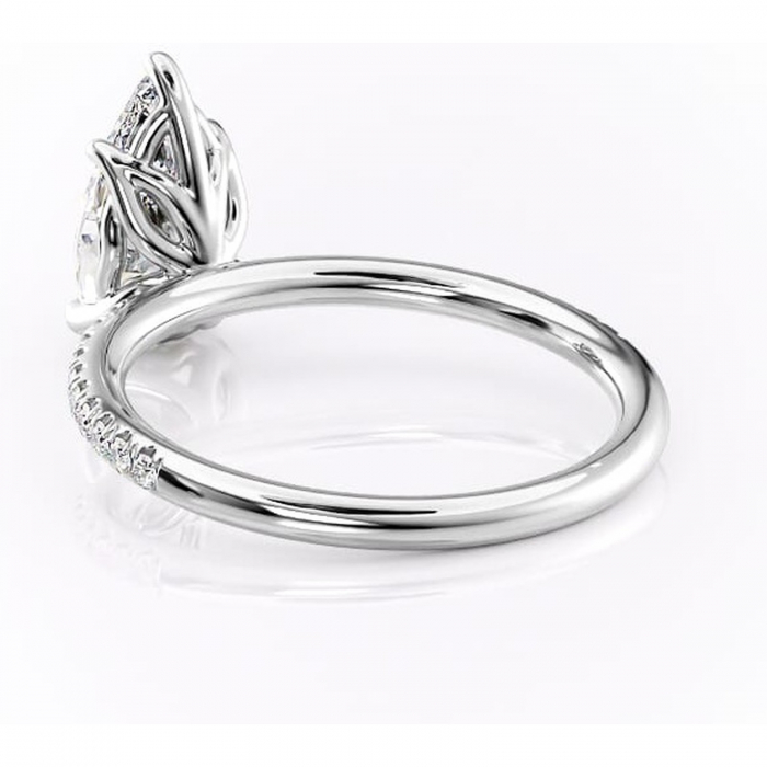Inel de logodnă Jessamine din aur Alb 14kt cu moissanite tăietură pară – Montură pavé rafinată pentru profil înalt | Personalizează și configurează gratuit online [4]