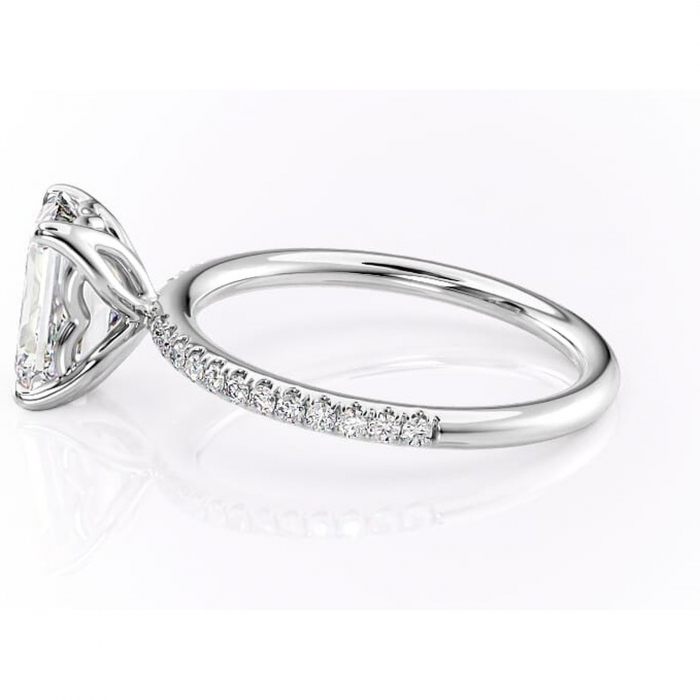 Inel de logodnă Jessamine din aur Alb 14kt cu moissanite tăietură smarald – Montură pavé rafinată pentru profil înalt | Personalizează și configurează gratuit online [6]