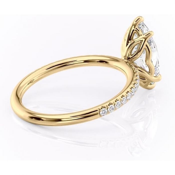 Inel de logodnă Jessamine din aur Galben 14kt cu moissanite tăietură marquise – Montură pavé rafinată pentru profil înalt | Personalizează și configurează gratuit online [3]