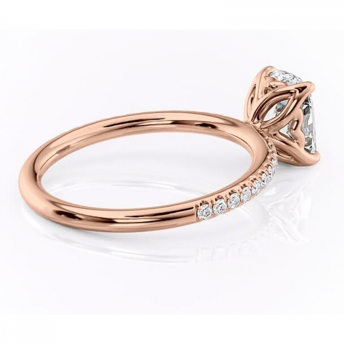 Inel de logodnă Jessamine din aur Rose 14kt cu moissanite tăietură pernă – Montură pavé rafinată pentru profil înalt | Personalizează și configurează gratuit online [3]