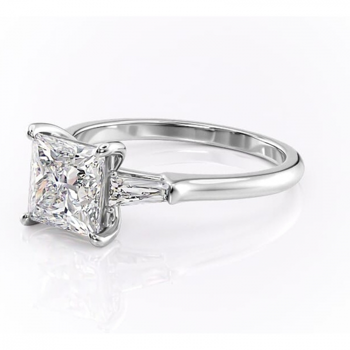 Inel de logodnă Juliette din aur Alb 18kt cu moissanite tăietură princess – Solitar rafinată pentru profil înalt | Personalizează și configurează gratuit online [7]