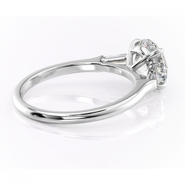 Inel de logodnă Juliette din aur Alb 14kt cu moissanite tăietură rotundă – Solitar rafinată pentru profil înalt | Personalizează și configurează gratuit online [3]