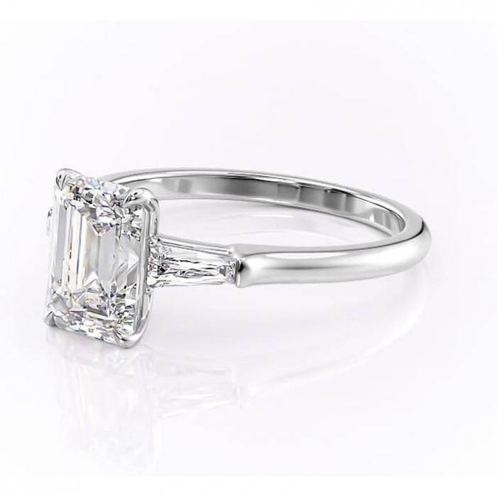 Inel de logodnă Juliette din aur Alb 14kt cu moissanite tăietură smarald – Solitar rafinată pentru profil înalt | Personalizează și configurează gratuit online [7]