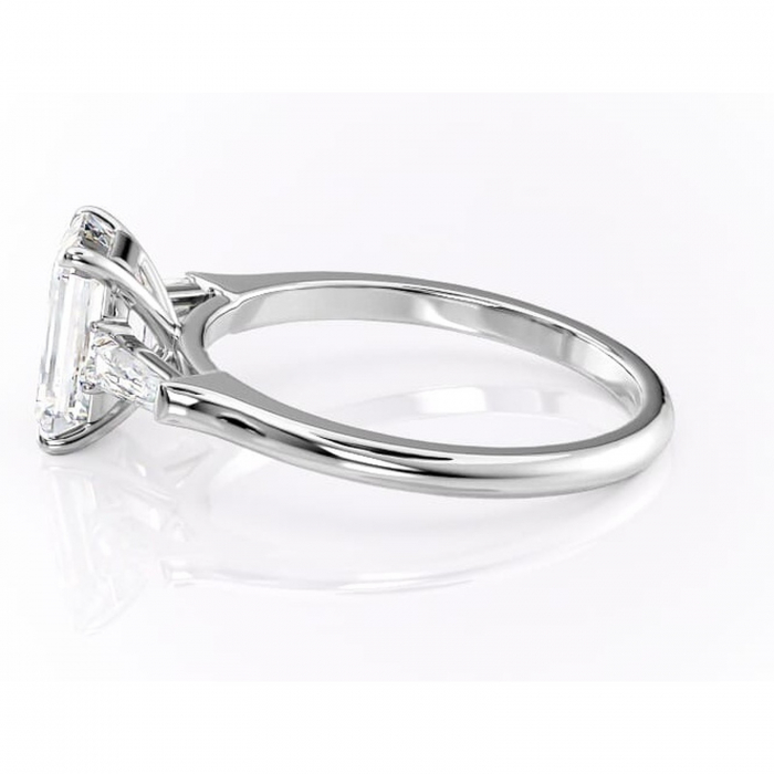 Inel de logodnă Juliette din aur Alb 14kt cu moissanite tăietură smarald – Solitar rafinată pentru profil înalt | Personalizează și configurează gratuit online [6]