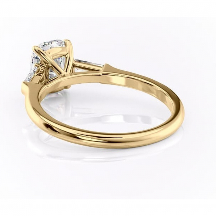 Inel de logodnă Juliette din aur Galben 14kt cu moissanite tăietură asscher – Solitar rafinată pentru profil înalt | Personalizează și configurează gratuit online [4]