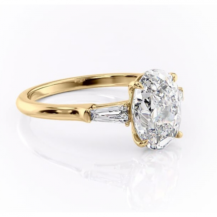 Inel de logodnă Juliette din aur Galben 18kt cu moissanite tăietură ovală – Solitar rafinată pentru profil înalt | Personalizează și configurează gratuit online [1]