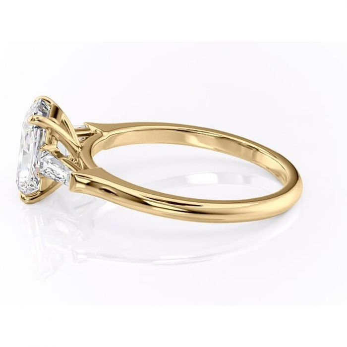 Inel de logodnă Juliette din aur Galben 14kt cu moissanite tăietură radiantă – Solitar rafinată pentru profil înalt | Personalizează și configurează gratuit online [6]