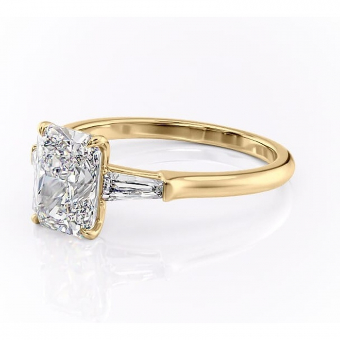 Inel de logodnă Juliette din aur Galben 14kt cu moissanite tăietură radiantă – Solitar rafinată pentru profil înalt | Personalizează și configurează gratuit online [7]